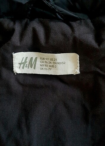 18-24 Ay Beden H&M marka mont 92 beden 1 bucuk 2 yaş sadece bir kere giyildi do