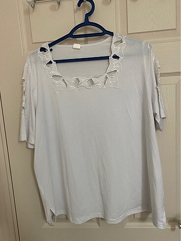 H&M #yaka ve #kol #dantel #detaylı #havuz #yaka #bluz