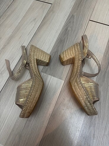 38 Beden sarı Renk #kemal #tanca #hasır #dolgu #topuk #platform #ayakabı