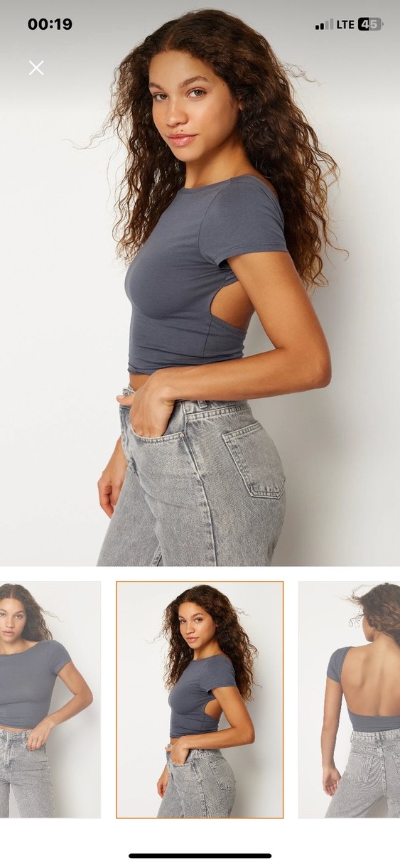 Gri V Yaka Kısa Kollu Denim Bluz - Görsel 3