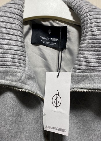 Gri Fermuarlı Yüksek Yakalı Kadın Ceket - Görsel 2