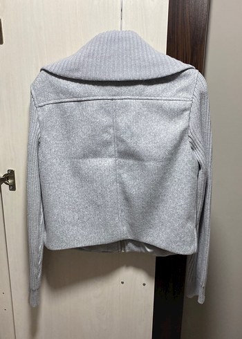 Gri Fermuarlı Yüksek Yakalı Kadın Ceket - Görsel 3