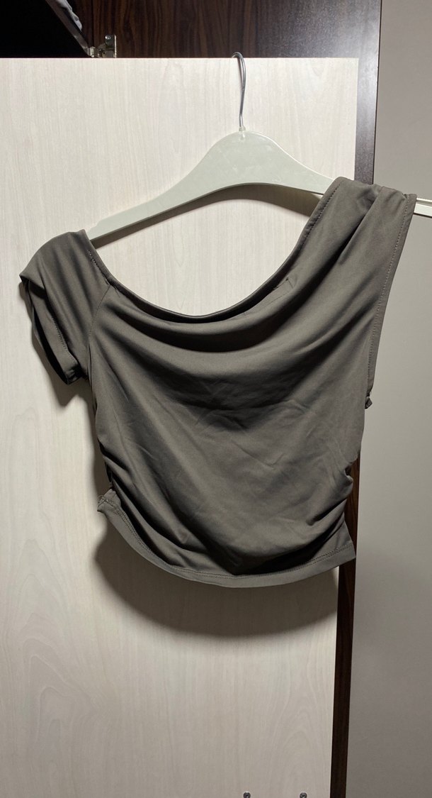 Gri Straplez Kadın Crop Top - Görsel 2