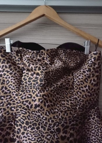 Leopar Desenli Uzun Straplez Elbise - Görsel 4