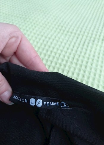 Siyah Kısa Kollu Kadın Tulum - Görsel 4