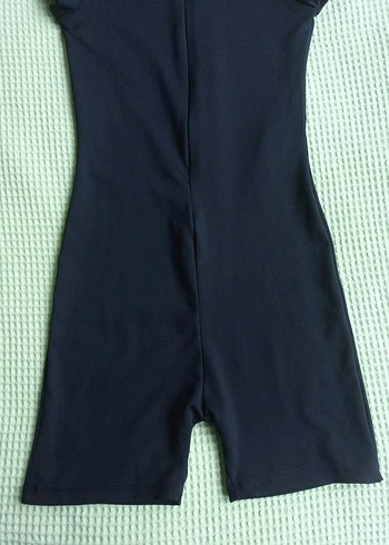 Siyah Kısa Kollu Kadın Tulum - Görsel 2