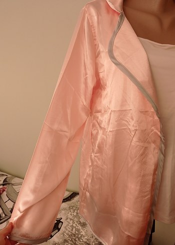 Pembe Uzun Kollu Saten Kadın Ceket - Görsel 2