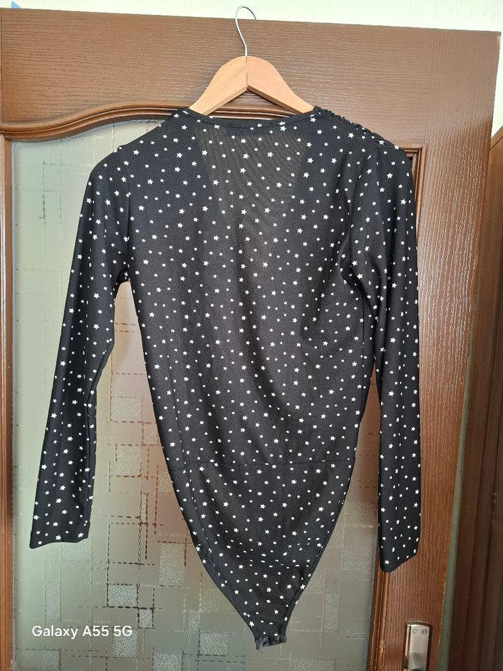 Siyah Puantiyeli V Yaka Drapeli Kadın Bluz - Görsel 2