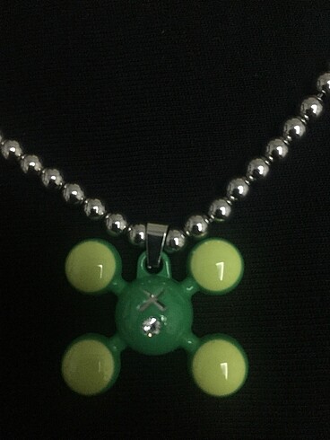 HOMER SPHERE LEGS PENDANT CLOVER