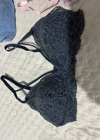 Pastel Renkli Dantel Detaylı Sütyenler - Görsel 6
