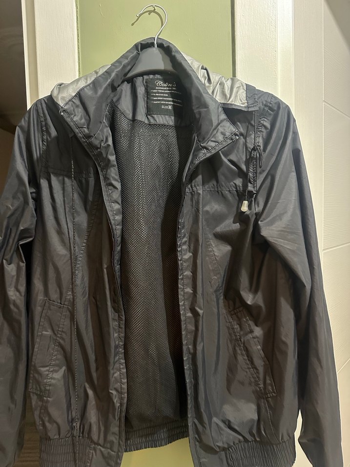 Kadın  Siyah Deri Fermuarlı Yağmurluk - Görsel 4