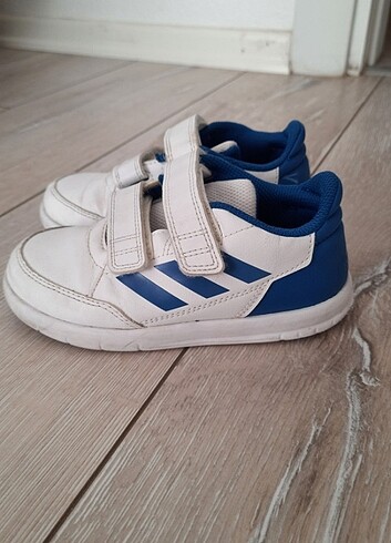 Adidas spor ayakkabı
