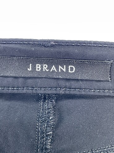 27 Beden siyah Renk J Brand Jean / Kot %70 İndirimli.