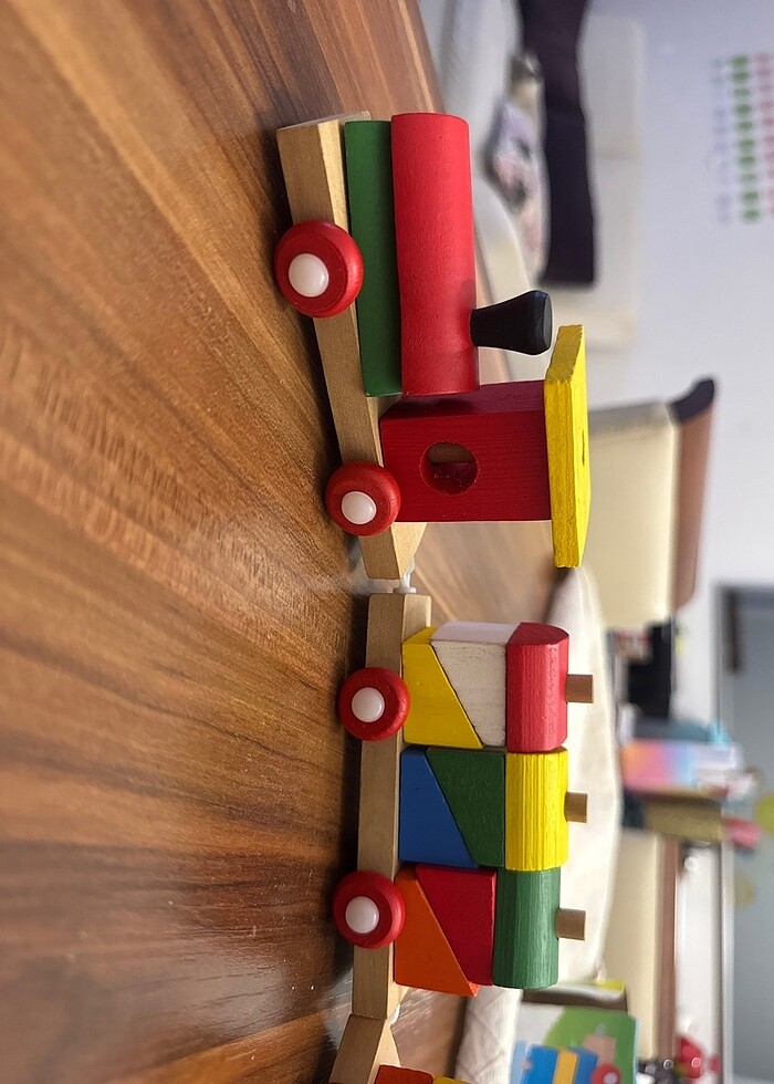 Ahşap oyuncak tren - Görsel 2