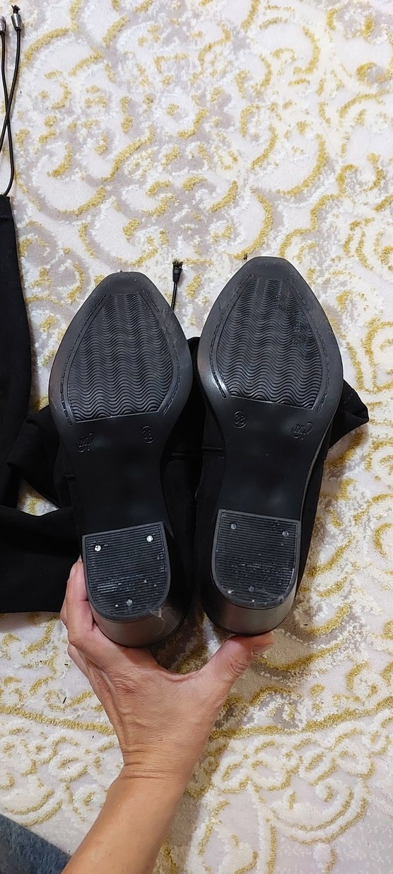 Siyah Süet Tokalı Dizüstü İnce Topuk Bot - Görsel 3