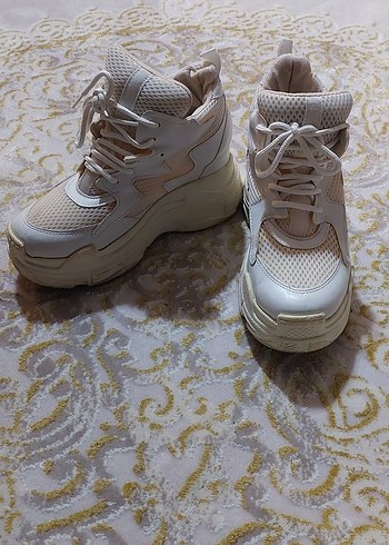 Beyaz Bağcıklı Kadın Spor Ayakkabı - Görsel 2