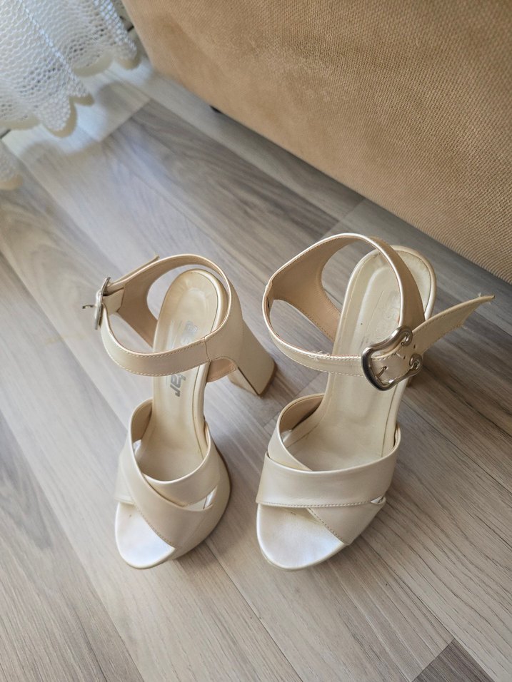 Beyaz Platform Topuklu Kadın Abiye Ayakkabı - Görsel 3