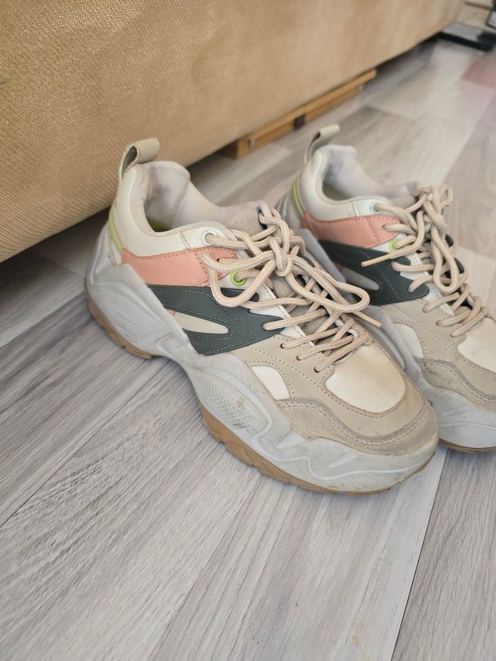 BERSHKA Bej Platform Topuklu Spor Ayakkabı - Görsel 2