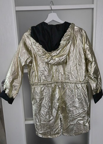 Sokak Stili Altın Renk Parlak Kemerli Yagmurluk Ceket - Görsel 3