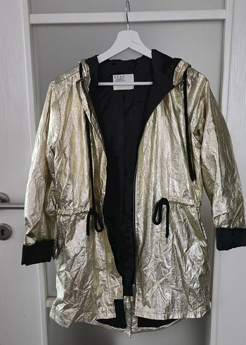 Sokak Stili Altın Renk Parlak Kemerli Yagmurluk Ceket - Görsel 2