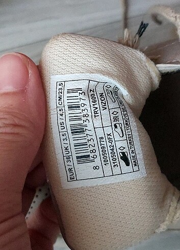 36 Beden ten rengi Renk Ortapedik spor ayakkabı