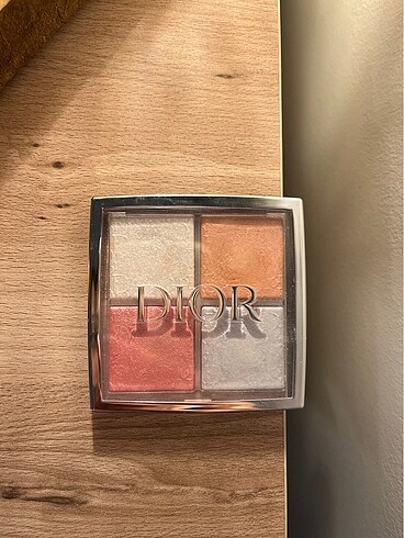 dior highlighter