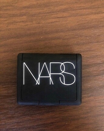 Nars Dolce Vita allık