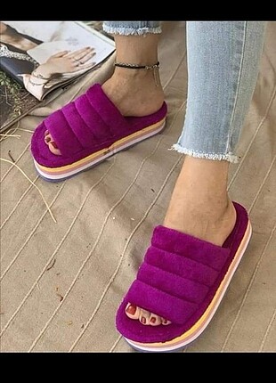 Peluş terlik 