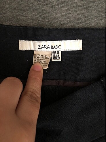 m Beden Zara siyah şort