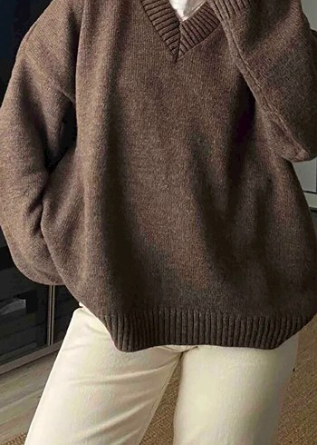 Kahverengi V Yaka Oversize Yün Kazak - Görsel 2