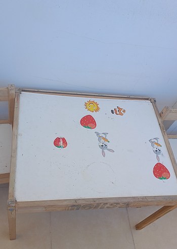 Beyaz Ahşap Çocuk Oyun Masası