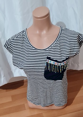 Boncuk detaylı otantik dantelli tişört - Görsel 2