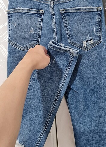 Yırtık detaylı yüksek bel kot pantolon  - Görsel 3