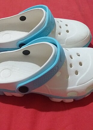 Crocs terlik