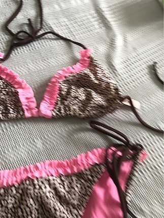 Penti Pembe fırfırlı animal print bikini