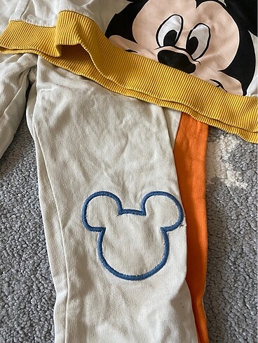 4 Yaş Beden Mickey Mouse takım