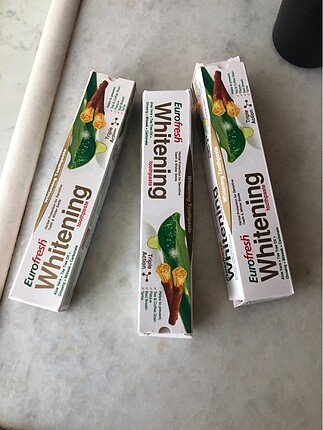 3 lü farmasi diş macunu