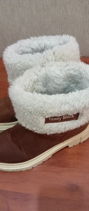 Diğer Tony Black bot