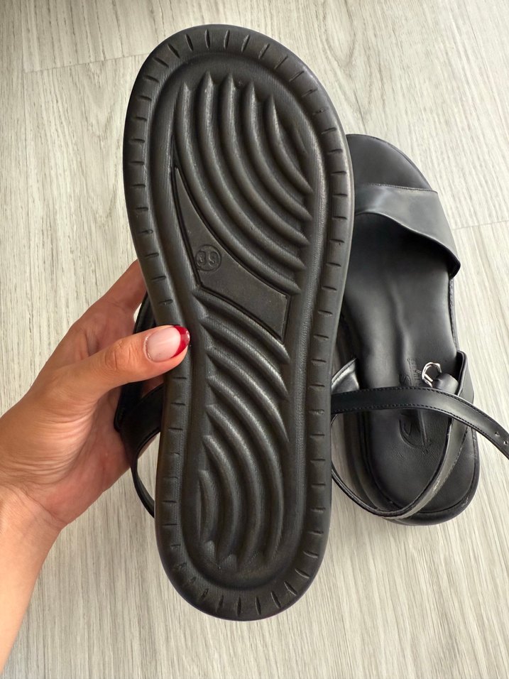 Kadın Siyah Tokalı Basic Sandalet - Görsel 3