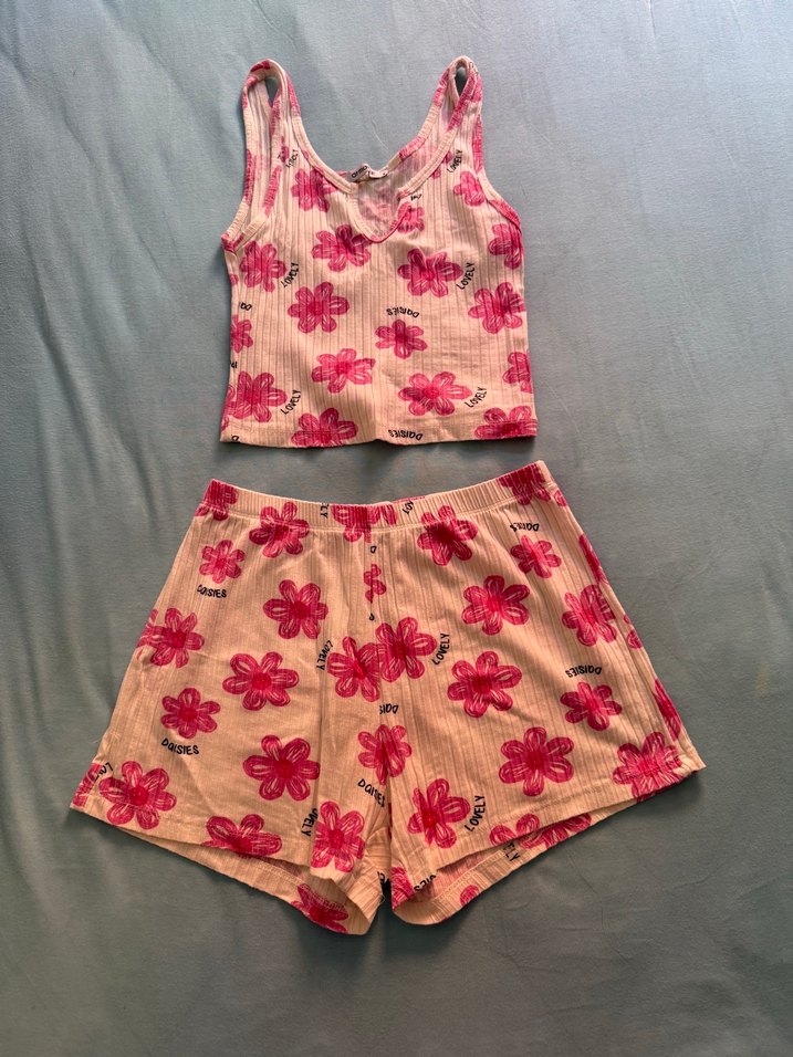 Pembe Çiçekli Kısa Kadın Pijama Takımı - Görsel 2