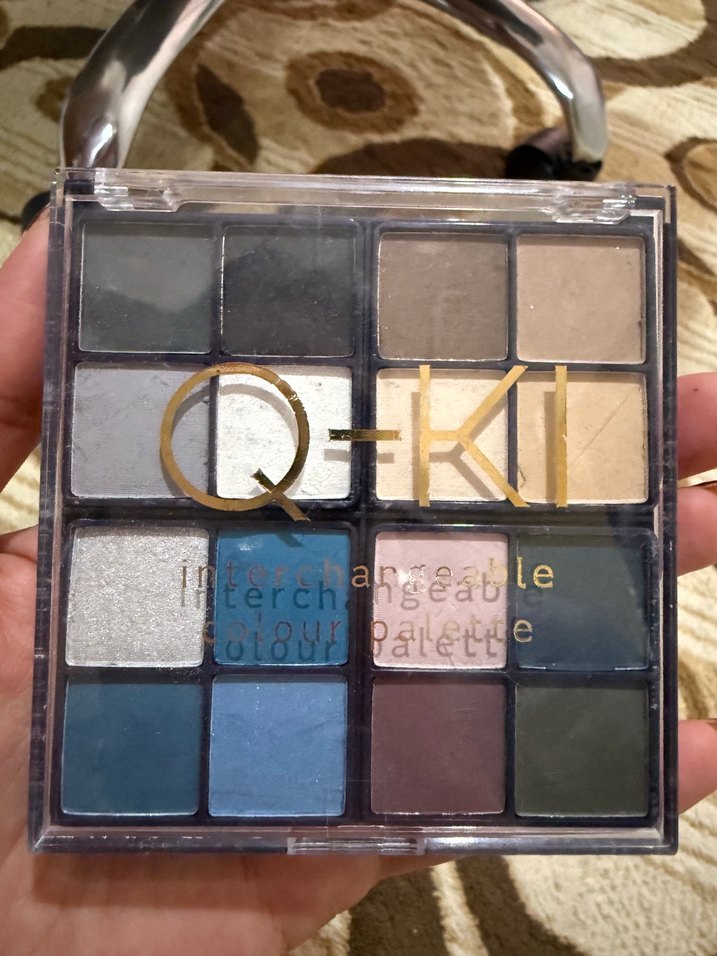Q-Kİ Çok Renkli Göz Farı Paleti - Görsel 2