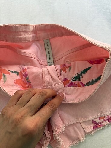 36 Beden Mango mini pembe şort