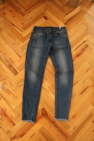 36 Beden mavi Renk tas gibi bir jean
