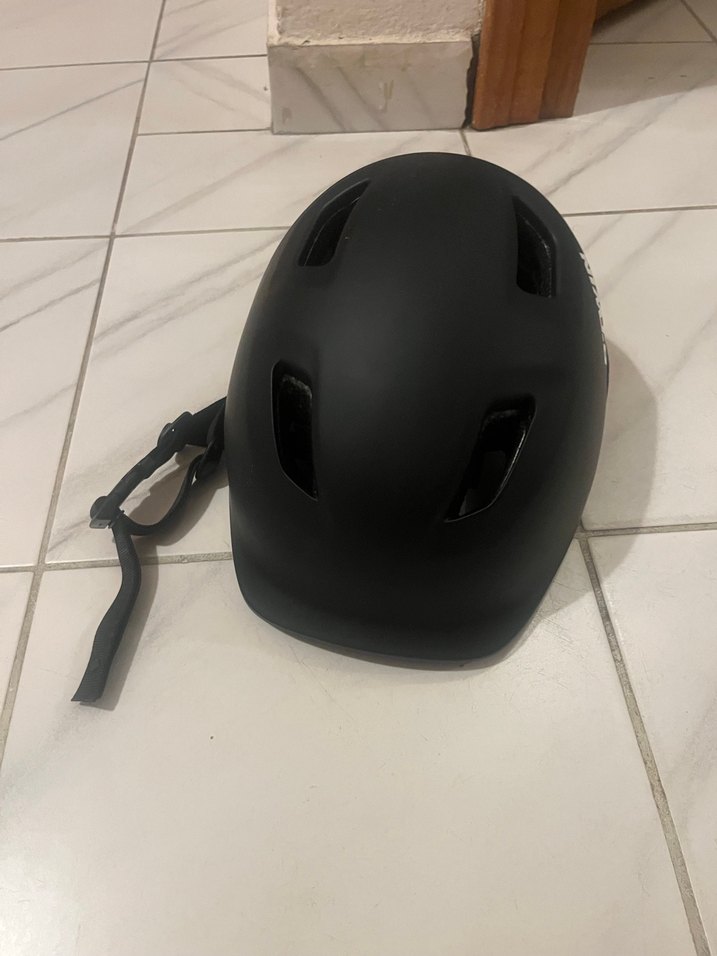Siyah Minimalist Biker Kask Velcro Askılı - Görsel 3