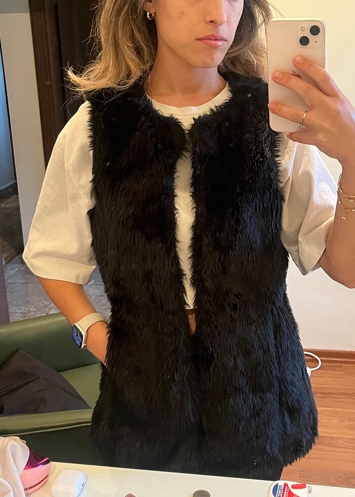 Cepli Siyah Kürk Yelek - Görsel 4