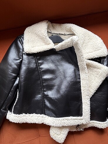 İçi Suni Kürk Biker Ceket
