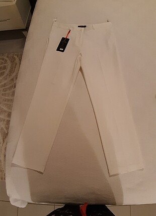 Beyaz şık pantolon 