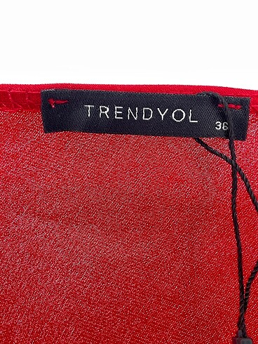 36 Beden kırmızı Renk Trendyol & Milla Bluz %70 İndirimli.