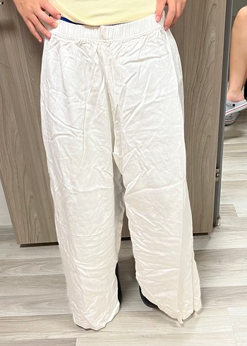 Beyaz Bol Kesim Keten Kadın Pantolon - Görsel 2