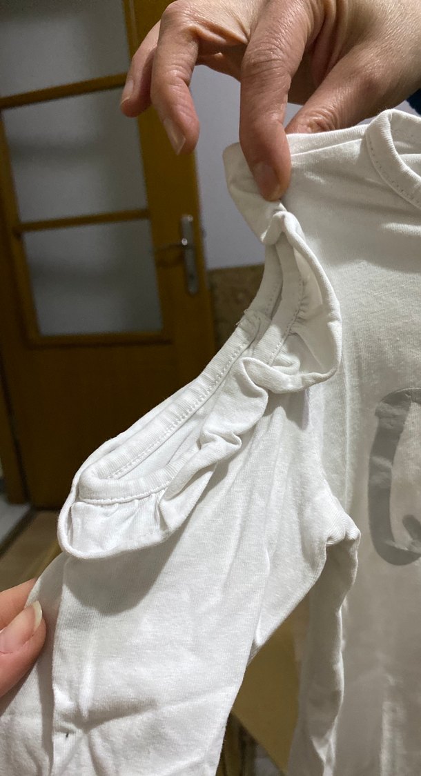 Kız Çocuk Beyaz Uzun Kollu Fırfırlı Tişört - Görsel 3